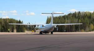 Finnairin ATR 72-500. Jyväskylän lentoasema