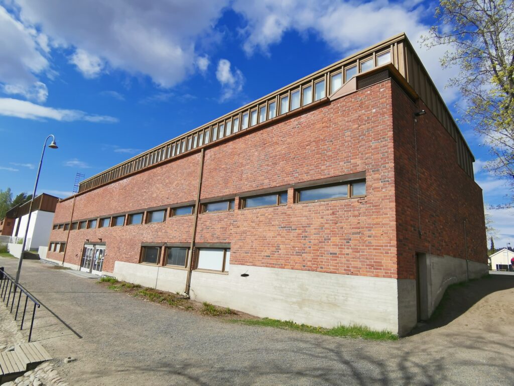 Urheiluhalli U1, Alvar Aallon suunnittelema